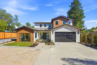 685 Upland Rd, Redwood City, CA 94062 - Photo 1