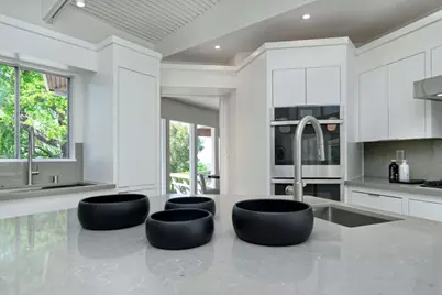 135 Hill Top Dr, Los Gatos, CA 95032 - Photo 17