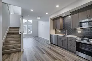 111 Aptos Village Way 4, Aptos, CA 95003 - Photo 7