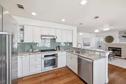 367 Montserrat Dr, Redwood City, CA 94065 - Photo 15