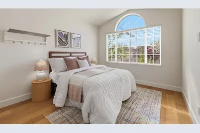 367 Montserrat Dr, Redwood City, CA 94065 - Photo 23