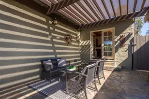 215 Victoria Rd, Burlingame, CA 94010 - Photo 19