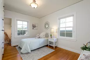 215 Victoria Rd, Burlingame, CA 94010 - Photo 15