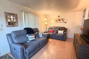 12911 Barkley Dr, Salinas, CA 93906 - Photo 11