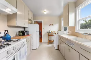 15590 Linda Ave, Los Gatos, CA 95032 - Photo 9