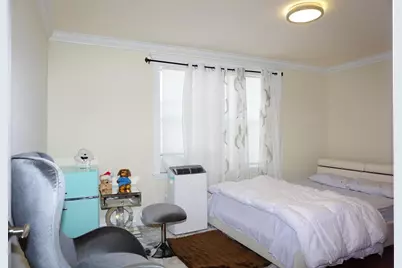 2057 E San Antonio St, San Jose, CA 95116 - Photo 13