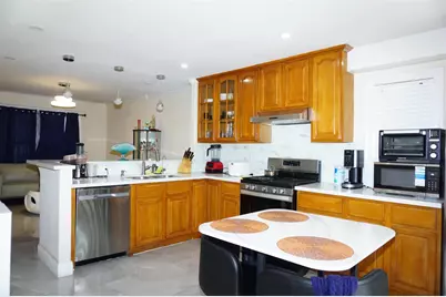 2057 E San Antonio St, San Jose, CA 95116 - Photo 5