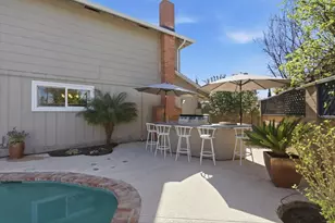 1695 Grizilo Dr, San Jose, CA 95124 - Photo 25