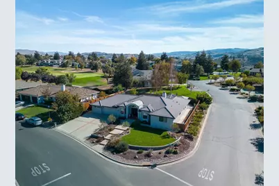 640 S Ridgemark Dr, Hollister, CA 95023 - Photo 69