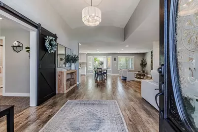 640 S Ridgemark Dr, Hollister, CA 95023 - Photo 9