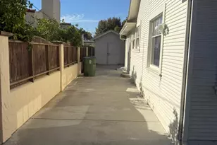 22 Willow St, Salinas, CA 93901 - Photo 3