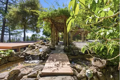 20100 Black Rd, Los Gatos, CA 95033 - Photo 11