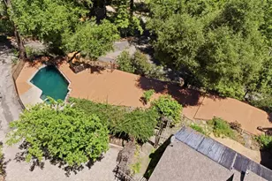 20100 Black Rd, Los Gatos, CA 95033 - Photo 61
