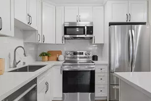 1983 San Luis Ave 22, Mountain View, CA 94043 - Photo 5