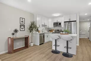 1983 San Luis Ave 22, Mountain View, CA 94043 - Photo 7