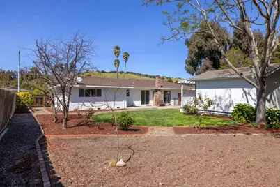 20091 Portola Dr, Salinas, CA 93908 - Photo 7