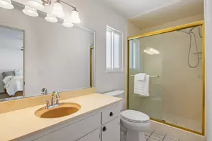 20091 Portola Dr, Salinas, CA 93908 - Photo 15