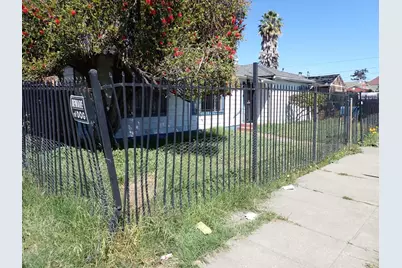 901 92nd Ave, Oakland, CA 94603 - Photo 1