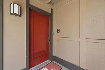 765 N Rengstorff Ave 19, Mountain View, CA 94043 - Photo 3