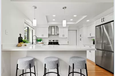 7242 Sharon Dr, San Jose, CA 95129 - Photo 11