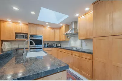 25207 Casiano Dr, Salinas, CA 93908 - Photo 17