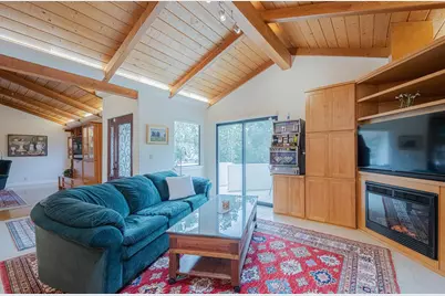 25207 Casiano Dr, Salinas, CA 93908 - Photo 15