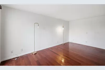 1 Appian Way 714-5, South San Francisco, CA 94080 - Photo 7