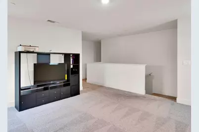 1672 Thistle Ln, Los Banos, CA 93635 - Photo 13