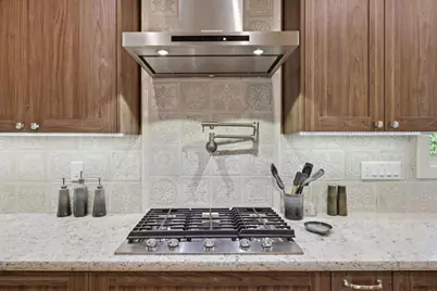 911 Michigan Ave, San Jose, CA 95125 - Photo 11