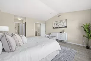 322 Sandhurst Dr, Milpitas, CA 95035 - Photo 19