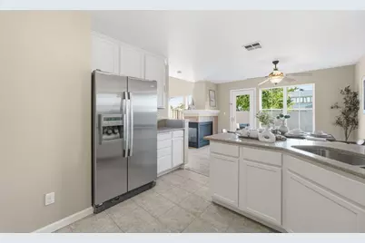 322 Sandhurst Dr, Milpitas, CA 95035 - Photo 15