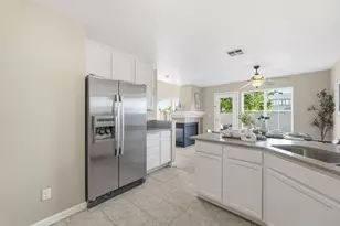 322 Sandhurst Dr, Milpitas, CA 95035 - Photo 15