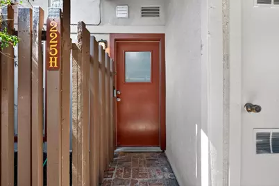 225 Red Oak Dr H, Sunnyvale, CA 94086 - Photo 29