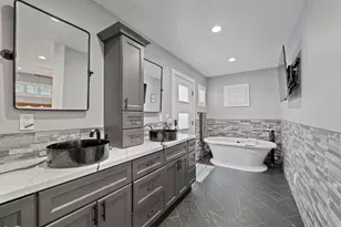 213 Cortez St, Capitola, CA 95010 - Photo 29