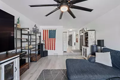 213 Cortez St, Capitola, CA 95010 - Photo 17