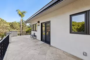 15715 Gum Tree Ln, Los Gatos, CA 95032 - Photo 47