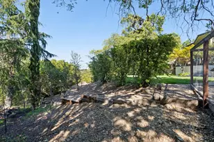 15715 Gum Tree Ln, Los Gatos, CA 95032 - Photo 141