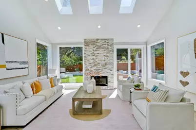 22136 Dean Ct, Cupertino, CA 95014 - Photo 3