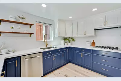 22136 Dean Ct, Cupertino, CA 95014 - Photo 13