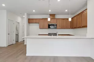 2211 Daisy Dr, Hollister, CA 95023 - Photo 9