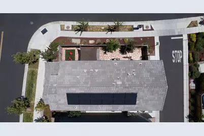 22 E Funderburg Blvd, Mountain House, CA 95391 - Photo 5