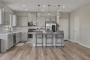 22 E Funderburg Blvd, Mountain House, CA 95391 - Photo 11