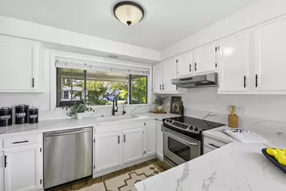 3505 Kersey Ln, Sacramento, CA 95864 - Photo 17