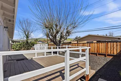 1542 Harvest Dr, San Jose, CA 95127 - Photo 35