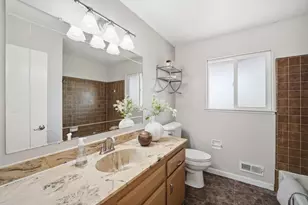 15605 Oakridge Ct, Morgan Hill, CA 95037 - Photo 29