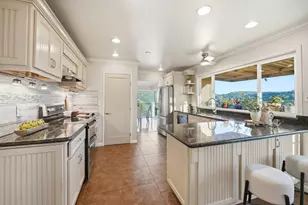 15605 Oakridge Ct, Morgan Hill, CA 95037 - Photo 9
