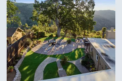 15605 Oakridge Ct, Morgan Hill, CA 95037 - Photo 33