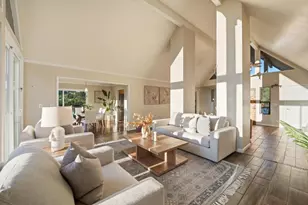 15605 Oakridge Ct, Morgan Hill, CA 95037 - Photo 5