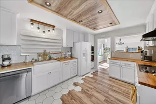 345 Donnas Ln, Hollister, CA 95023 - Photo 23