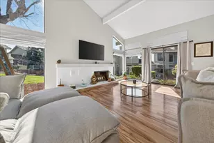 345 Donnas Ln, Hollister, CA 95023 - Photo 9